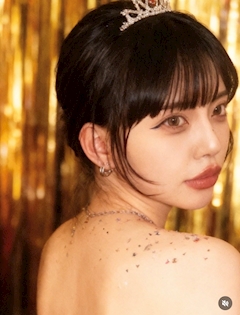 プロフィール写真3・麗衣紗（れいしゃ）｜CLUB A-CLASS・エークラス - 岐阜 柳ヶ瀬のキャバクラ