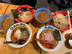 かな「🍜💕」