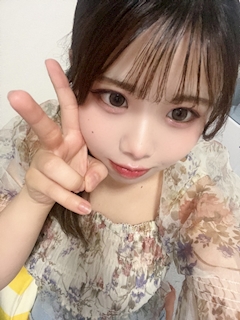 如月ひな