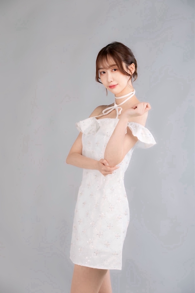 水波美琴 Lounge 桃梨