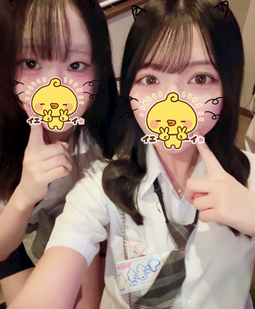 キャスト同士で撮影した仲良し写真