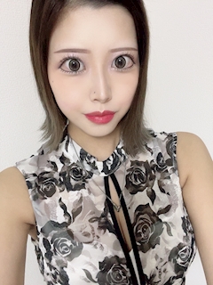 プロフィール写真15・れおな🦁 𝐑𝐞:𝐩𝐨𝐬[ルポ] -守山-💙💜｜LOUNGE Re:pos・ルポ - 守山のキャバクラ