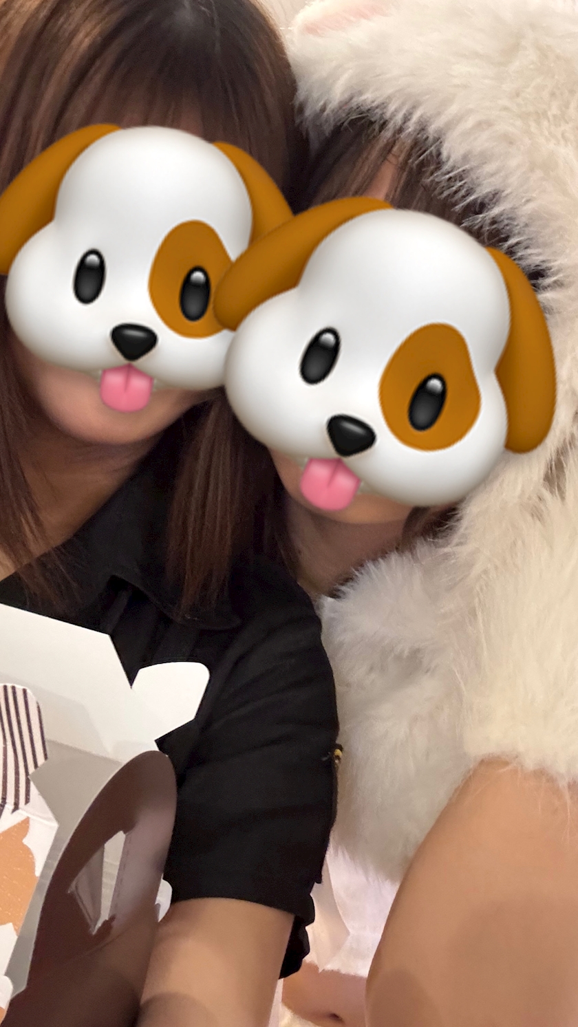 キャスト同士で撮影した仲良し写真