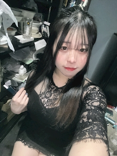プロフィール写真2・いくら|NEO GIRL'S BAR 猪鹿蝶 神楽・イノシカチョウ カグラ - 花小金井のガールズバー