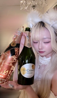 プロフィール写真8・りりあ|Cafe and Bar Trace・トレイス - 渋谷のガールズバー