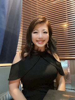 プロフィール写真2・ももこ｜ミナミ ラウンジ・白い虹