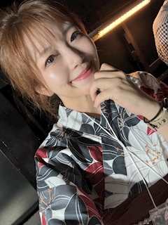 プロフィール写真11・ももこ｜ミナミ ラウンジ・白い虹