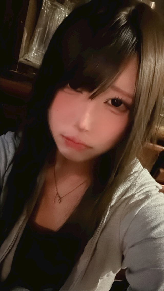 ゆな VIOLET