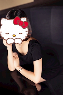 プロフィール写真1・なるみ｜BLACK PINK・ブラックピンク - 歌舞伎町のガールズバー