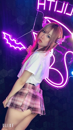 プロフィール写真6・すもも🍑 (⃔ ꒪꒳꒪̟ )⃕ ↝|Succubus&Angel LILITH 秋葉原店・リリス - 秋葉原のコンカフェ