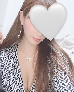 プロフィール写真4・まいみ|大阪 梅田 熟女キャバクラ・水響