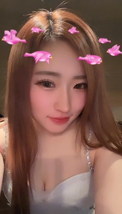 プロフィール写真2・ココ｜梅田 キャバクラ・ヤミー