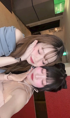 あや「21時-  ̗̀ 𝙊𝙋𝙀𝙉 .ᐟ‪.ᐟ‪   ̖́-‬」