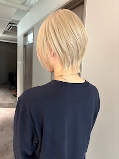 プロフィール写真1・さゆ｜ラッフルズ - 四谷三丁目のパブ/スナック