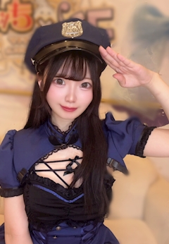 プロフィール写真6・みる｜コン×きゃば・コンキャバ - 池袋東口のコンカフェ