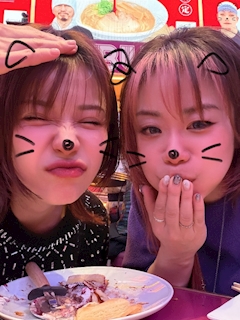 🌟結💜ゆい🌟ICHIGO ICHIE「お休みの日は昼から飲むよ！🥂」