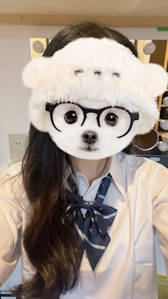 Z Cafe女性キャストひまり
