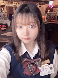 プロフィール写真1・れな　CAFE&BAR19｜CAFE&BAR 19・ナインティーン - 仙台駅西口のガールズバー