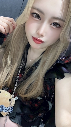 プロフィール写真3・⚡りぃあ⚡｜大須 コンカフェ・メイドロックカフェナゴヤ