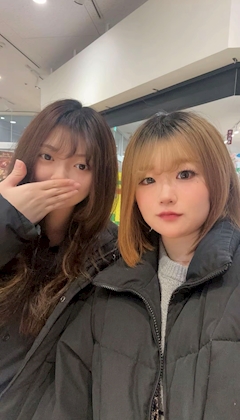 りお「じぇーけー👩🏻‍🎓🫶🏻」