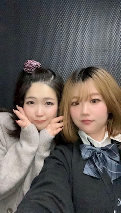 りお「制服イベントありがとです(⸝⸝⸝ᵒ̴̶̷̥́ o ᵒ̴̶̷̥́⸝⸝⸝)」