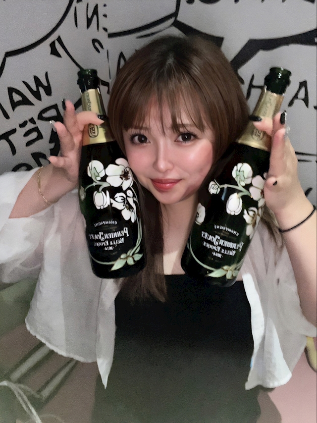 かれん🌼 GIRL'S BAR BLOOM・ブルーム - 錦糸町のガールズバー