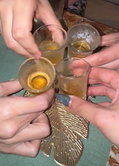 かな「すみません結局いいねできなかったのとワインがテキーラとハブ酒になりました(？)」