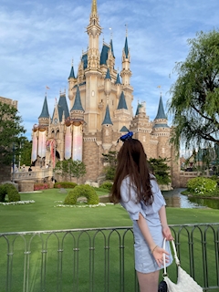 プロフィール写真2・しおり|西荻窪 パブスナック・COCO