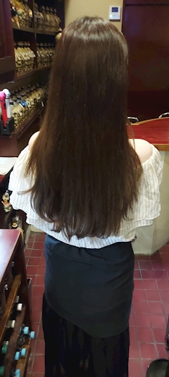 プロフィール写真5・しおり|西荻窪 パブスナック・COCO