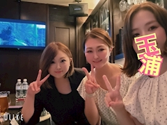 玉浦  小夜「みみママ生誕祭大盛り上がり大賑わいでしたー！！！❤️ 玉浦もその空間に居られたことがとても嬉しかったです🥰 みみママ改めてお誕生日おめでとうございます❤️そして…本日は…？？！！そうなんです！！！本番がやってきました🤩💃💖🕺🫧🎂🫧*:.｡❁🥂🍾🫧」