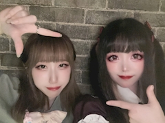 いる「ららちゃんとツーショ！」