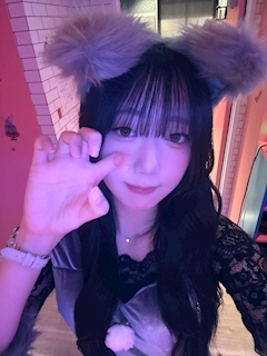 プロフィール写真5・しの🐺オオカミちゃんカフェ梅田店🐺｜オオカミちゃんカフェ梅田店 - 梅田のガールズバー