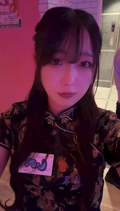 プロフィール写真3・しの🐺オオカミちゃんカフェ梅田店🐺｜オオカミちゃんカフェ梅田店 - 梅田のガールズバー