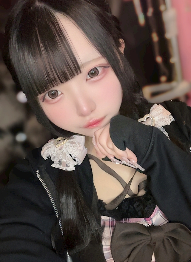 しあ