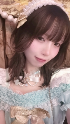 もに⟡.·♬.🤎🫧【TinkTink】