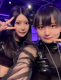 デーモン「🙌🏻🩷サキュバス募集中💜😈」