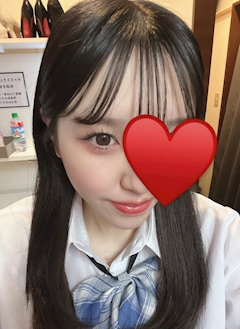 Z Cafe女性キャスト体験はち