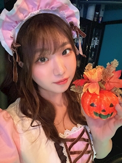 しほ「お帰りなさいませ💕ご主人様(？)」