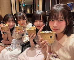 鳥飼　ひめの「みんなでアサイー！」