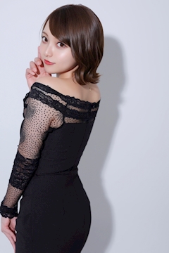 プロフィール写真3・朝霧 なつき|Red Shoes・レッドシューズ - すすきののニュークラブ(キャバクラ)