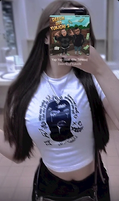 プロフィール写真4・楓｜FOCUS・フォーカス - 西新のガールズバー