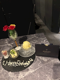 リン「にゃぁあ！！！」