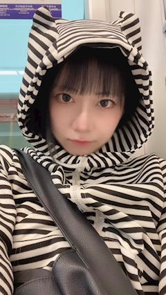 あいる「😈⟡.·‎🤍」