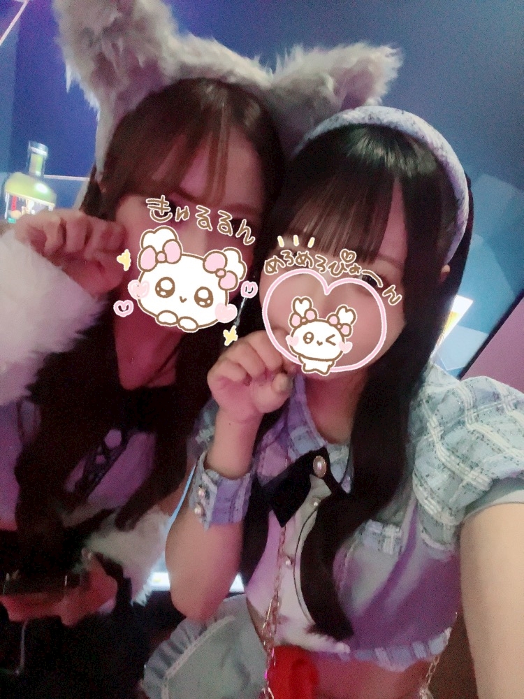 キャスト同士で撮影した仲良し写真