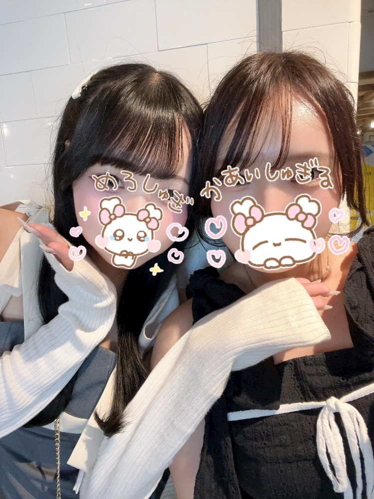 キャスト同士で撮影した仲良し写真