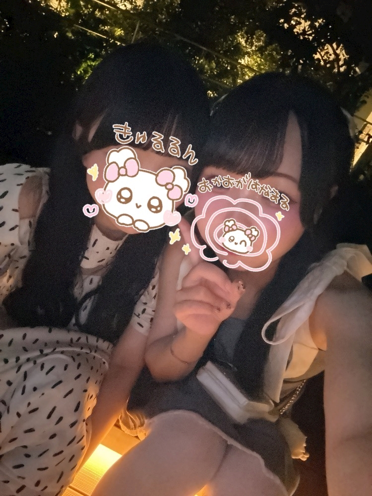 キャスト同士で撮影した仲良し写真