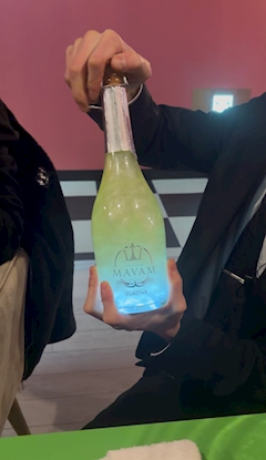 あやか「ぽんっ」