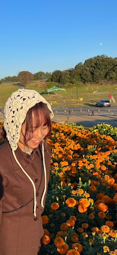 プロフィール写真3・つづ｜Girl's bar & Darts Luna Lounge・ルナラウンジ - 自由が丘駅前のガールズバー