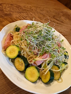 窓加