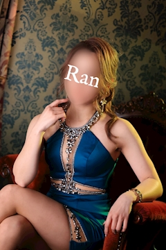 プロフィール写真2・月城　蘭｜金山 熟女キャバクラ・デスパレート